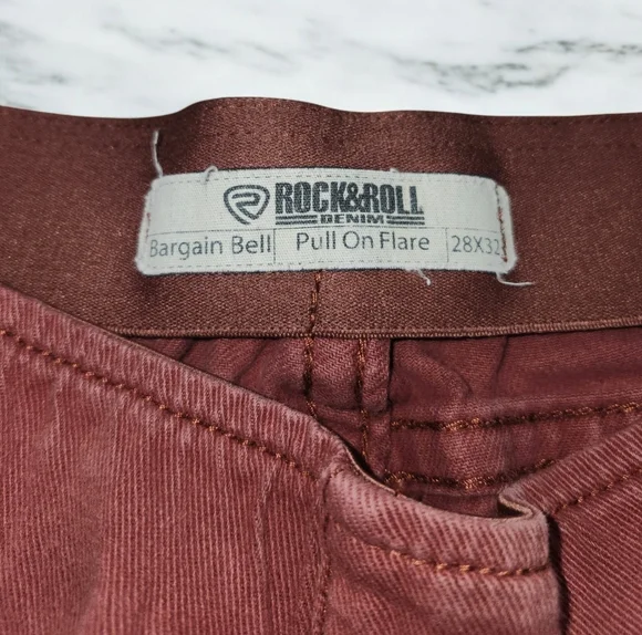 Rock and roll cowgirl Bargain Bell Pull On Flare jeans - Picture 7 of 7